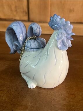 Vintage, Nini- Hand Painted Mini Rooster Teapot